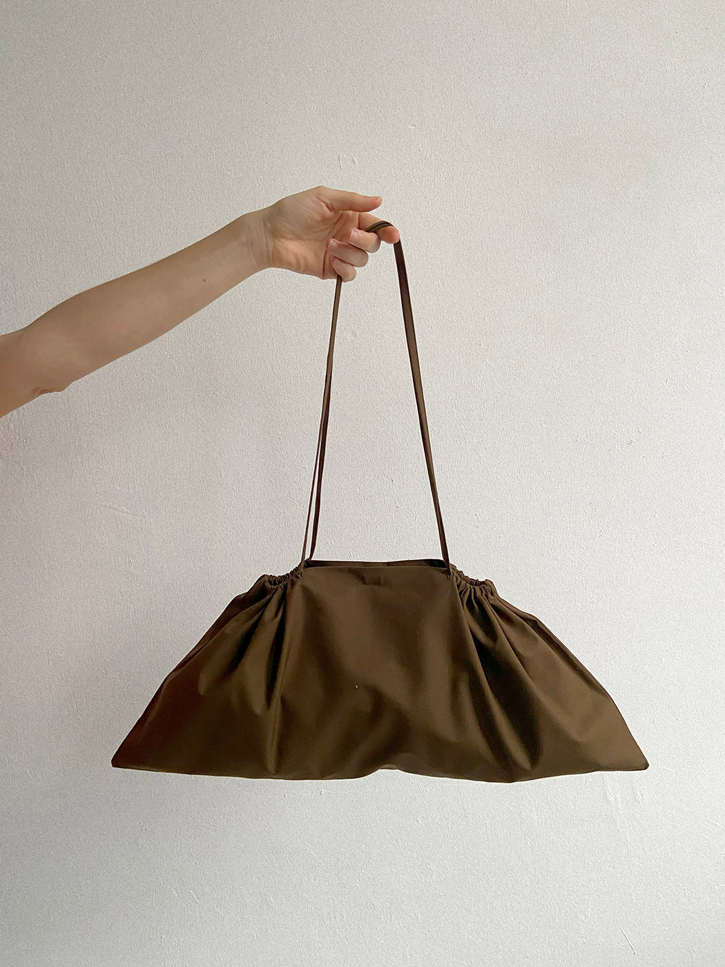 A TOTEM OF 1.2 the baguette bag convenience dry wax cotton