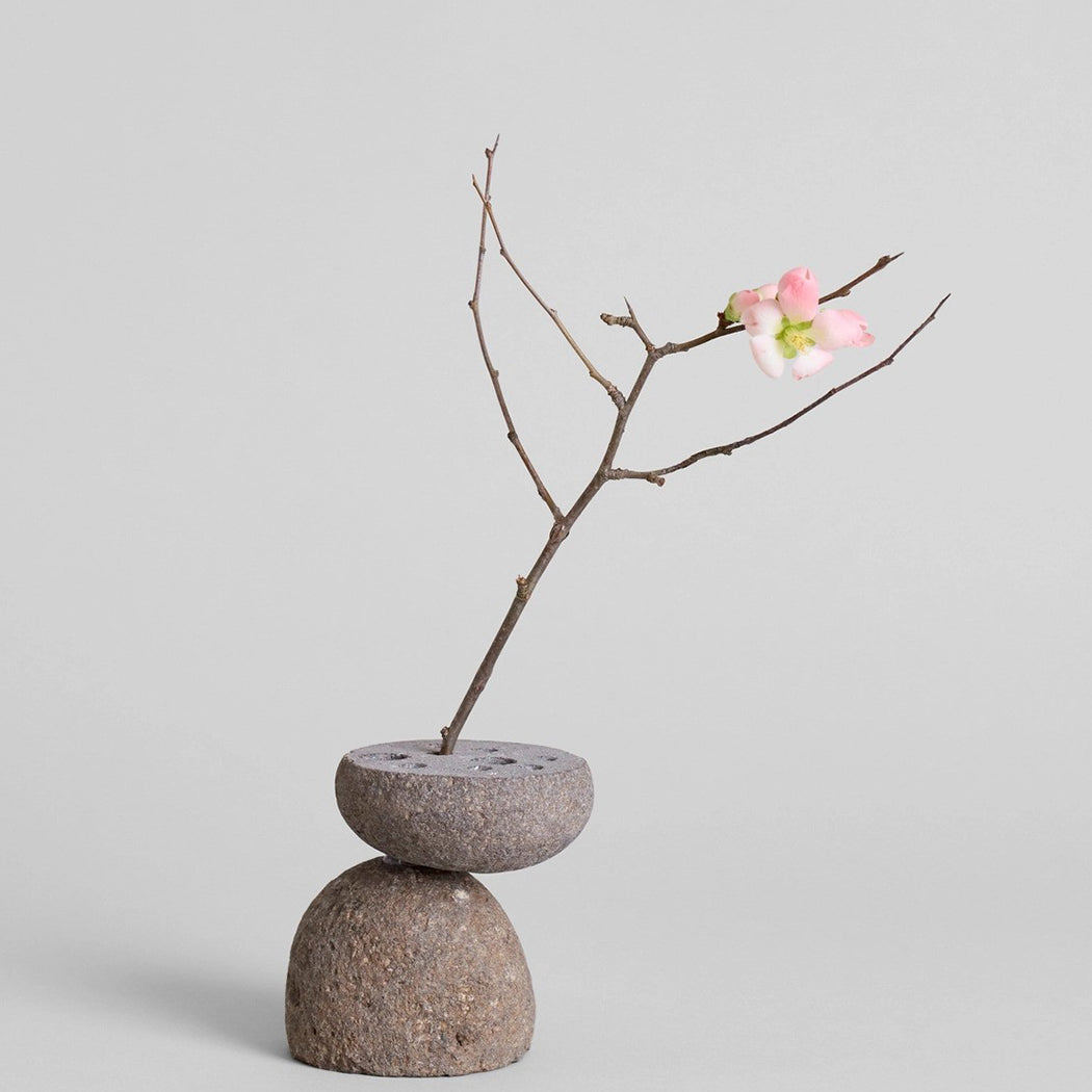 Atuto Stacking Stone Frog Bloomist