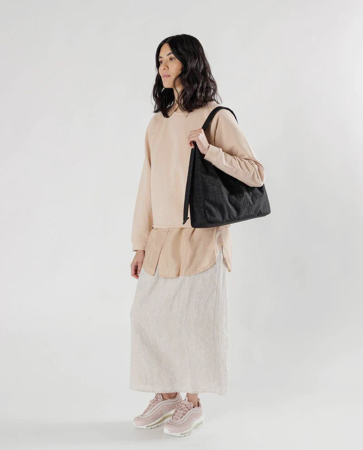 Baggy Nylon Shoulder Bag Black Europe Nederland EU France Italia