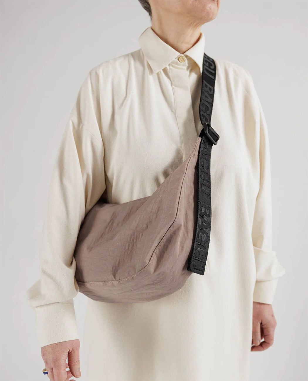 Baggu Medium Nylon Crescent Bag Taupe