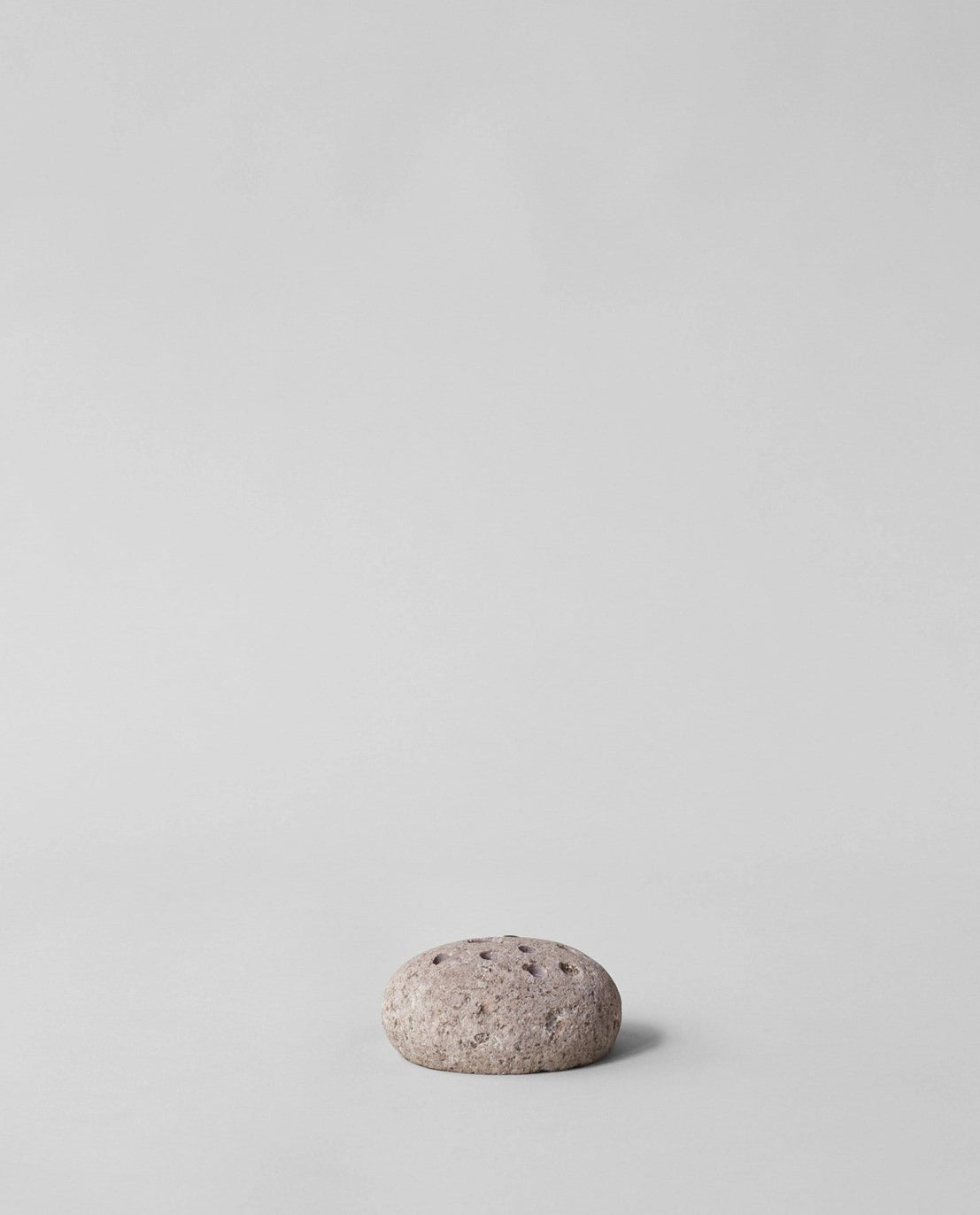 Atuto Flower Frog Stone Ikebana