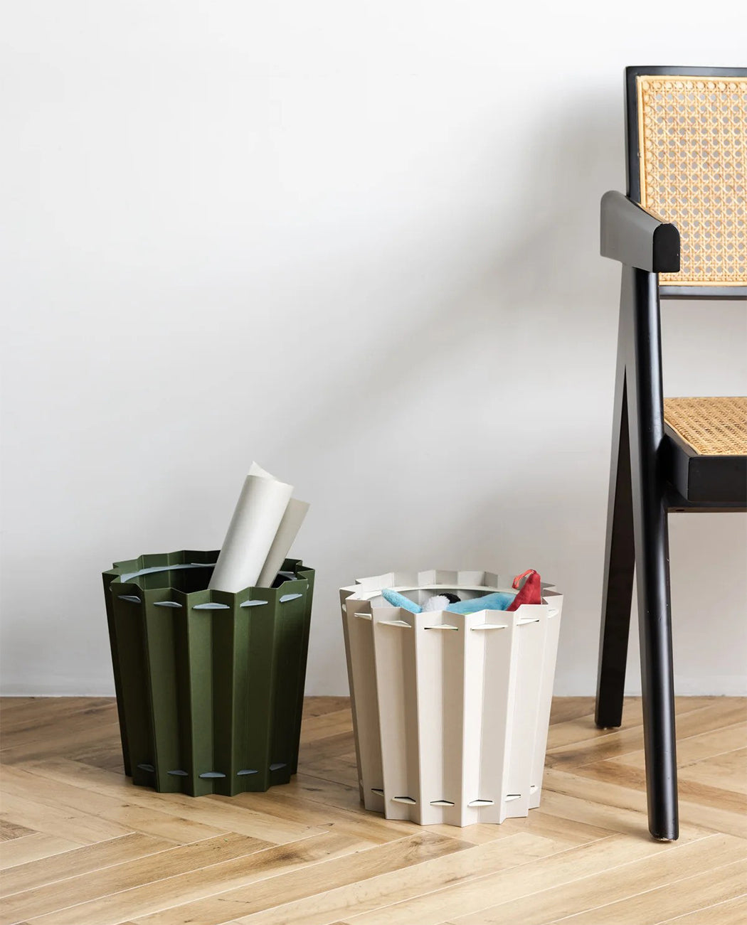 Sikigu_Europe_Nederland_Zigzag_Box_Light_Gray_Dark_Green