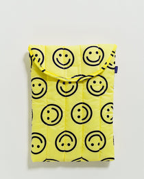Baggu Puffy Laptop Sleeve 13 inch Smiley Yellow Happy Nederland Europe